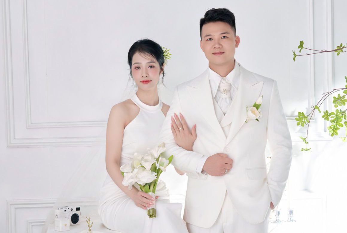 Khắc Chung & Quỳnh Anh