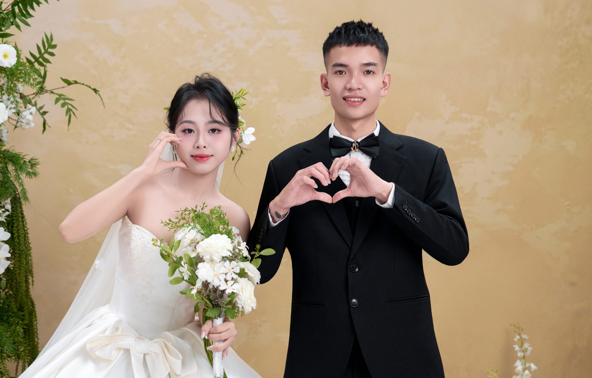 Hữu Tuấn & Mai Ánh